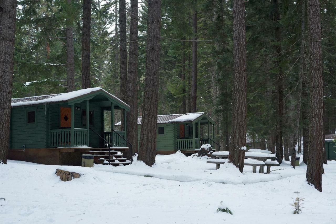 The Suttle Lodge & Boathouse Camp Sherman Экстерьер фото