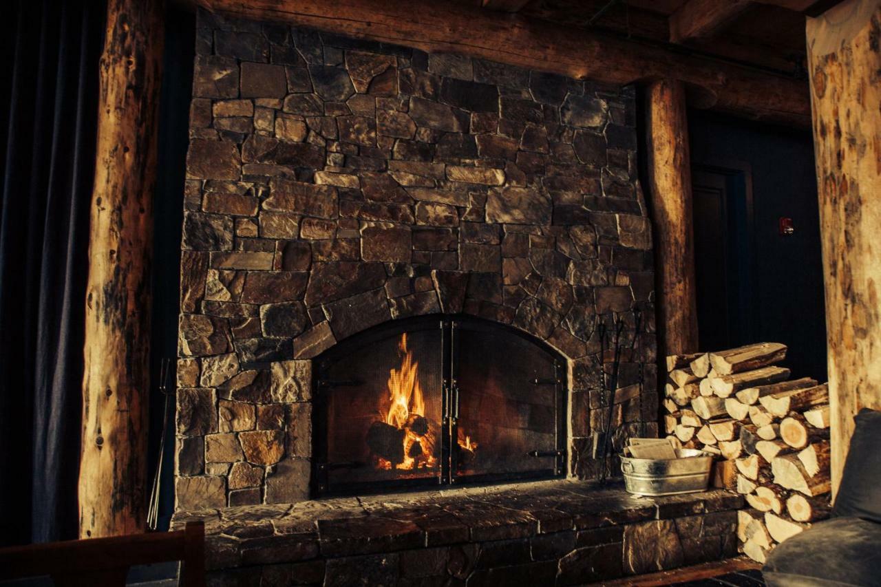 The Suttle Lodge & Boathouse Camp Sherman Экстерьер фото